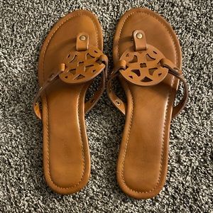 Pierre Dumas sandals